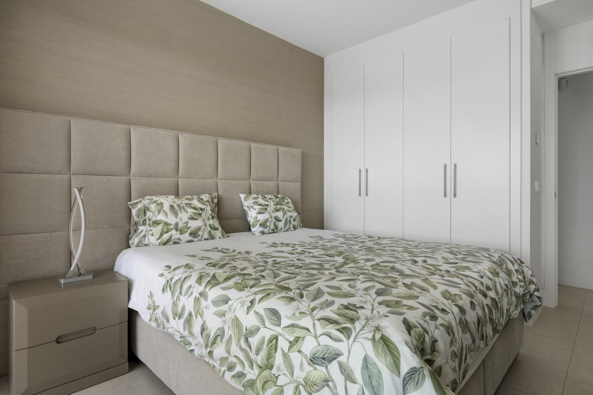 1937474d865711c12c66e27259db6885 - 11