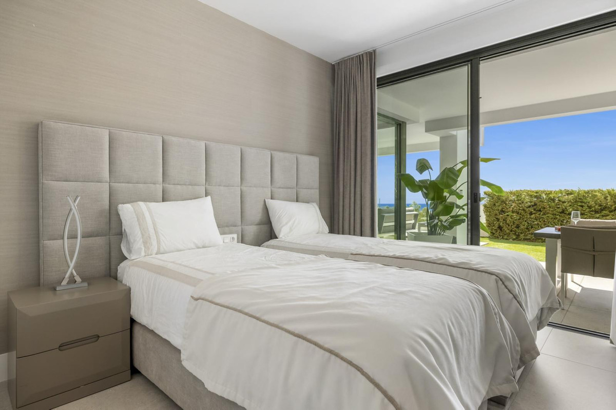 1937474d865711c12c66e27259db6885 - 13