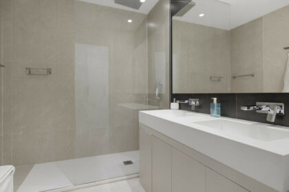 1937474d865711c12c66e27259db6885 - 15