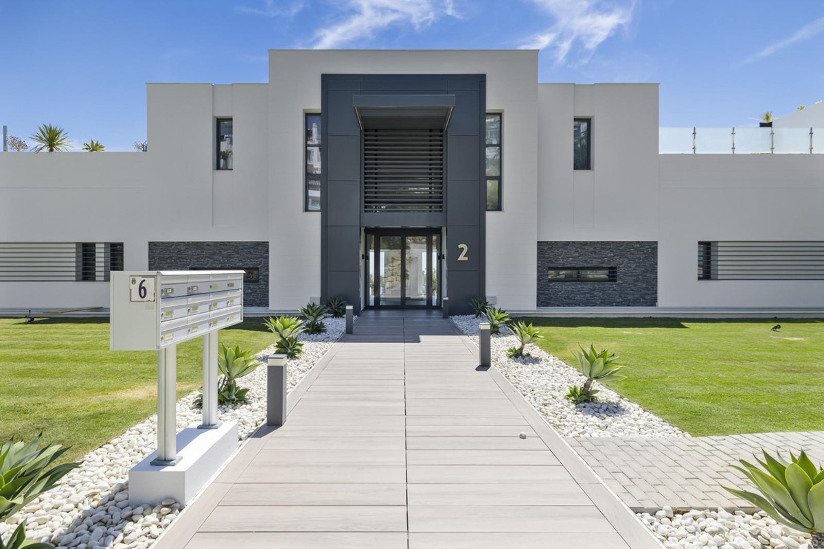 1937474d865711c12c66e27259db6885 - 35