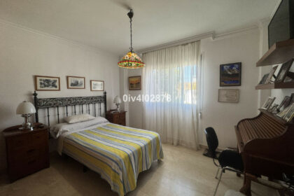 194095bf77525de8f1ad0e2b36f9be1c - 17