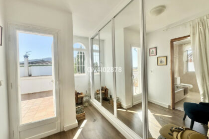 194095bf77525de8f1ad0e2b36f9be1c - 26