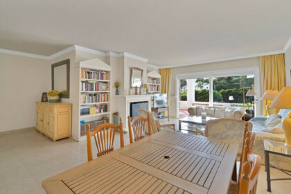 194f9e5f881fdc8dd8c1fe7ce19090ee - 1