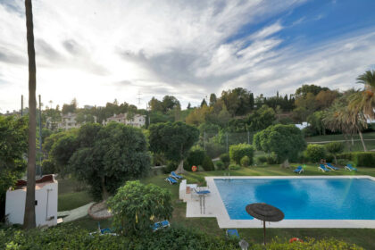 194f9e5f881fdc8dd8c1fe7ce19090ee - 19