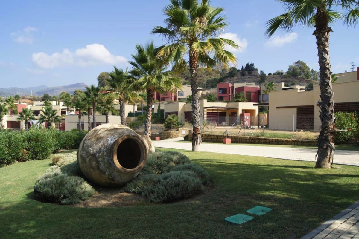 19729e0942d992dffb1c523687d022c4 - 26