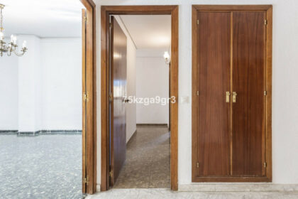 19772ab6b1be0fecfd994f4c92fb2e99 - 12