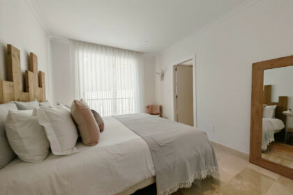 1a1a6f22a621ff06dc4f1ba988bbb903 - 16