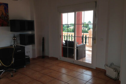 1a5b2e2c7309fbe367c0d4805740ff37 - 3