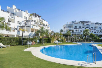 1a7bae4cd6ddff86d1d37b2837dd8d30 - 16