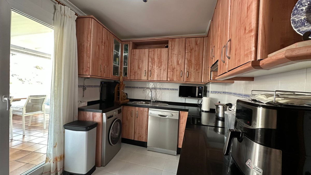 1a7cb35af3d57f4cb0956d1dfb3caa05 - 10