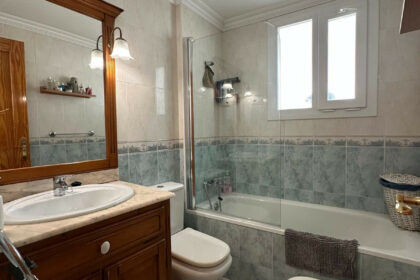 1a7cb35af3d57f4cb0956d1dfb3caa05 - 14