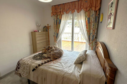 1a7cb35af3d57f4cb0956d1dfb3caa05 - 23