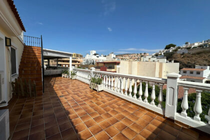 1a7cb35af3d57f4cb0956d1dfb3caa05 - 4