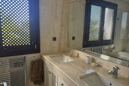 1aa1a622a5f53b98cdfd0aa3aeb3e663 - 10