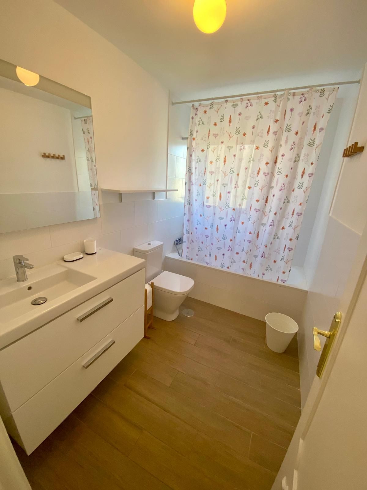 1acc2c837937a581b11b95baa5161b10 - 5