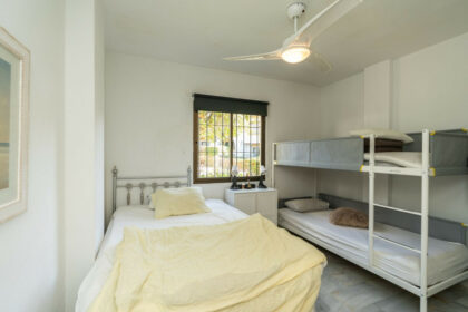 1ad63e0ffca2d1bdd5a3608611a43156 - 17