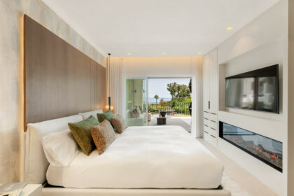 1b7af44f9bd55f42cdf55113c18e0761 - 17