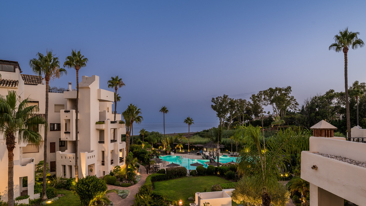 1b7af44f9bd55f42cdf55113c18e0761 - 28