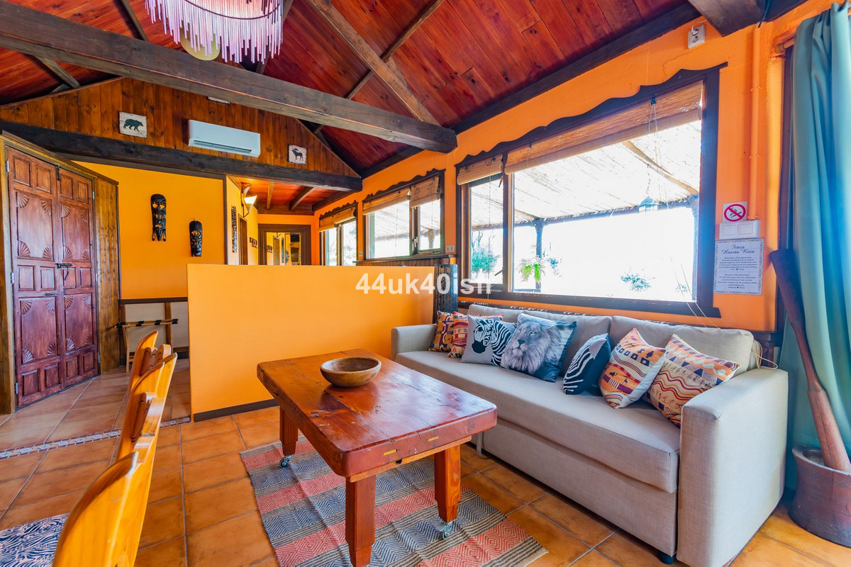 1bab596519f73018b0dddddaa0bf117e - 16