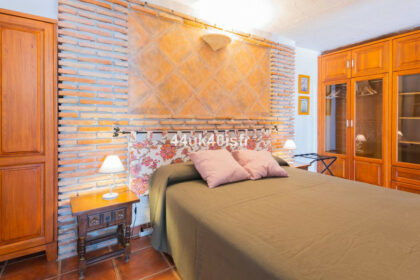 1bab596519f73018b0dddddaa0bf117e - 4