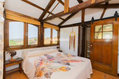 1bab596519f73018b0dddddaa0bf117e - 57