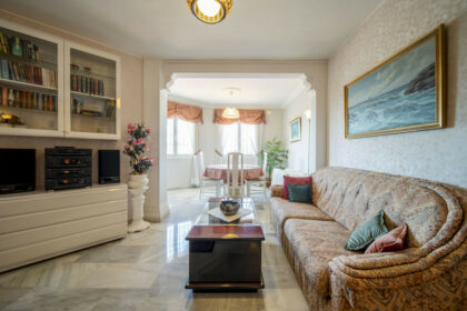 1bd1b7d353e5ea06c70ed6184778cd01 - 30