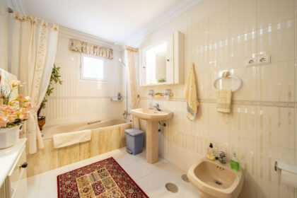 1bd1b7d353e5ea06c70ed6184778cd01 - 33