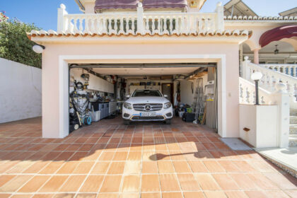 1bd1b7d353e5ea06c70ed6184778cd01 - 38