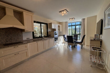 1c19f3f3d44dd9f3ea819768d11addd6 - 9