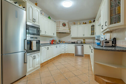 1c2a50ba58dcc2cfdb15cf9e4bdcb478 - 15