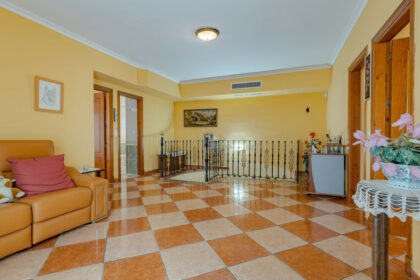 1c2a50ba58dcc2cfdb15cf9e4bdcb478 - 17