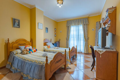 1c2a50ba58dcc2cfdb15cf9e4bdcb478 - 25