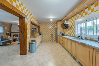 1c2a50ba58dcc2cfdb15cf9e4bdcb478 - 54