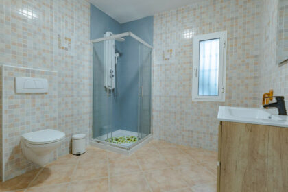 1c2a50ba58dcc2cfdb15cf9e4bdcb478 - 67