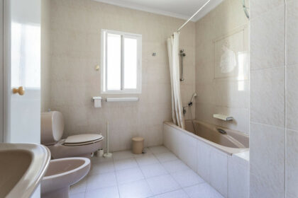 1c94d1f63c4a59ee609ac86f26ad8b30 - 24