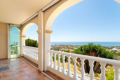 1c94d1f63c4a59ee609ac86f26ad8b30 - 3