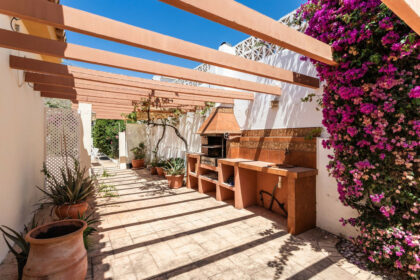 1c94d1f63c4a59ee609ac86f26ad8b30 - 31