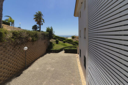 1cf6b26930df35072487c7249e56f9ca - 21