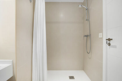 1d316819e5e6e028518ffc68aa61b821 - 17