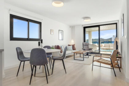 1d316819e5e6e028518ffc68aa61b821 - 4