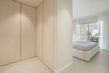 1d5661c2b05e699bb9f734869947b0b7 - 11