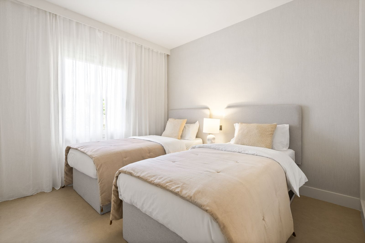 1d5661c2b05e699bb9f734869947b0b7 - 21