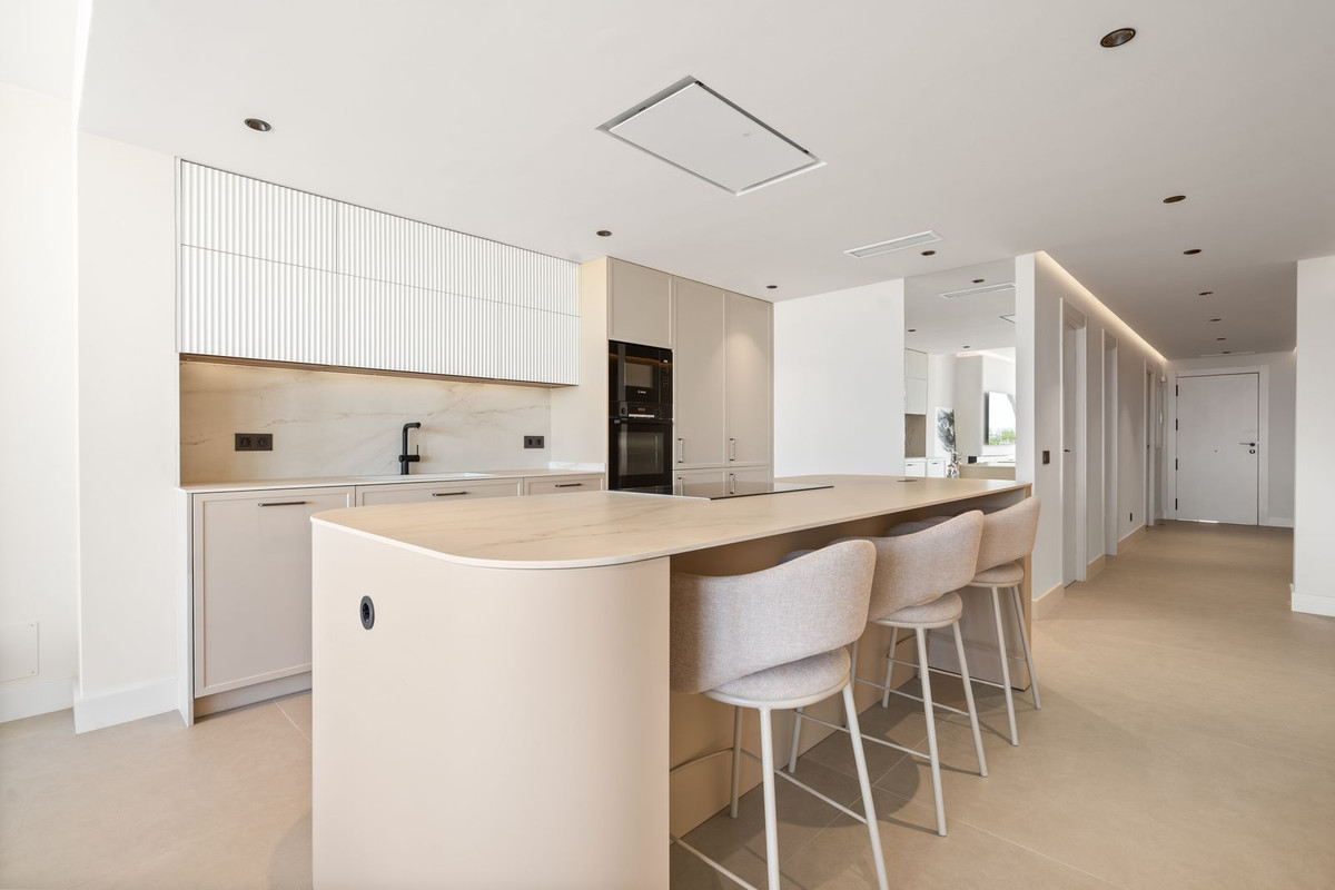 1d5661c2b05e699bb9f734869947b0b7 - 4