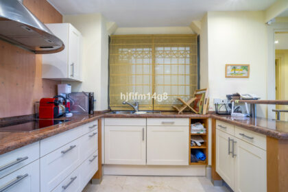 1d5be55fbb9a03648f29d29528677b16 - 13