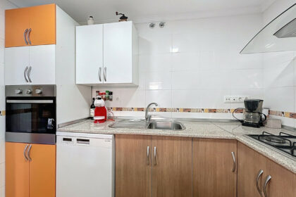 1d64abbaa63f764f820e928ac687d88d - 13