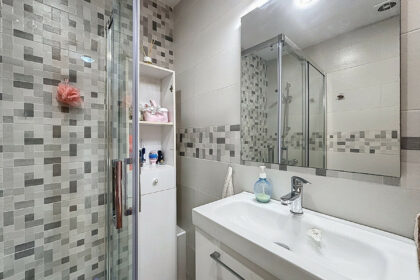 1d64abbaa63f764f820e928ac687d88d - 35