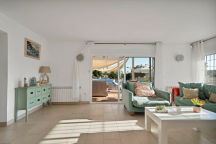 1de5ff241555418606bc283bfefc5dd5 - 42