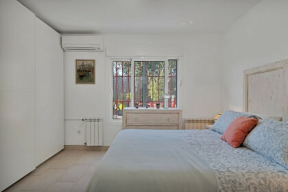 1de5ff241555418606bc283bfefc5dd5 - 56