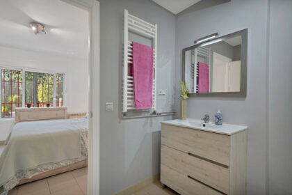 1de5ff241555418606bc283bfefc5dd5 - 62