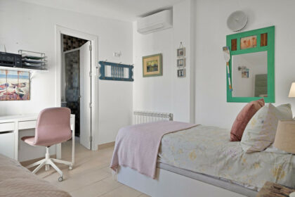 1de5ff241555418606bc283bfefc5dd5 - 69